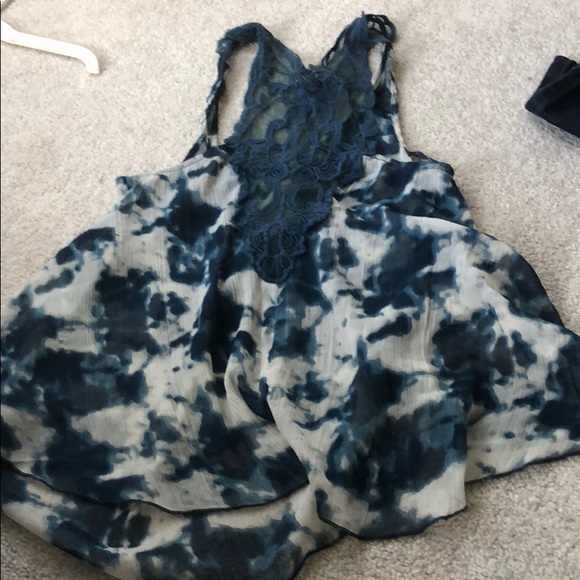 Flowy tie dye dressy top - Picture 2 of 2